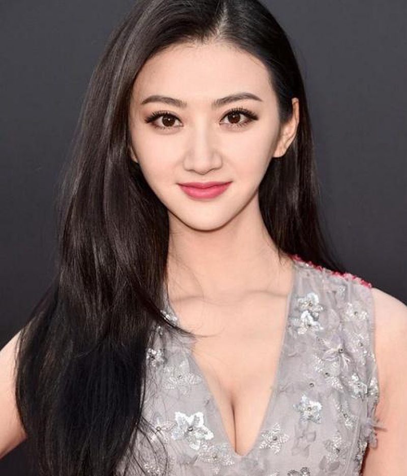 周奇