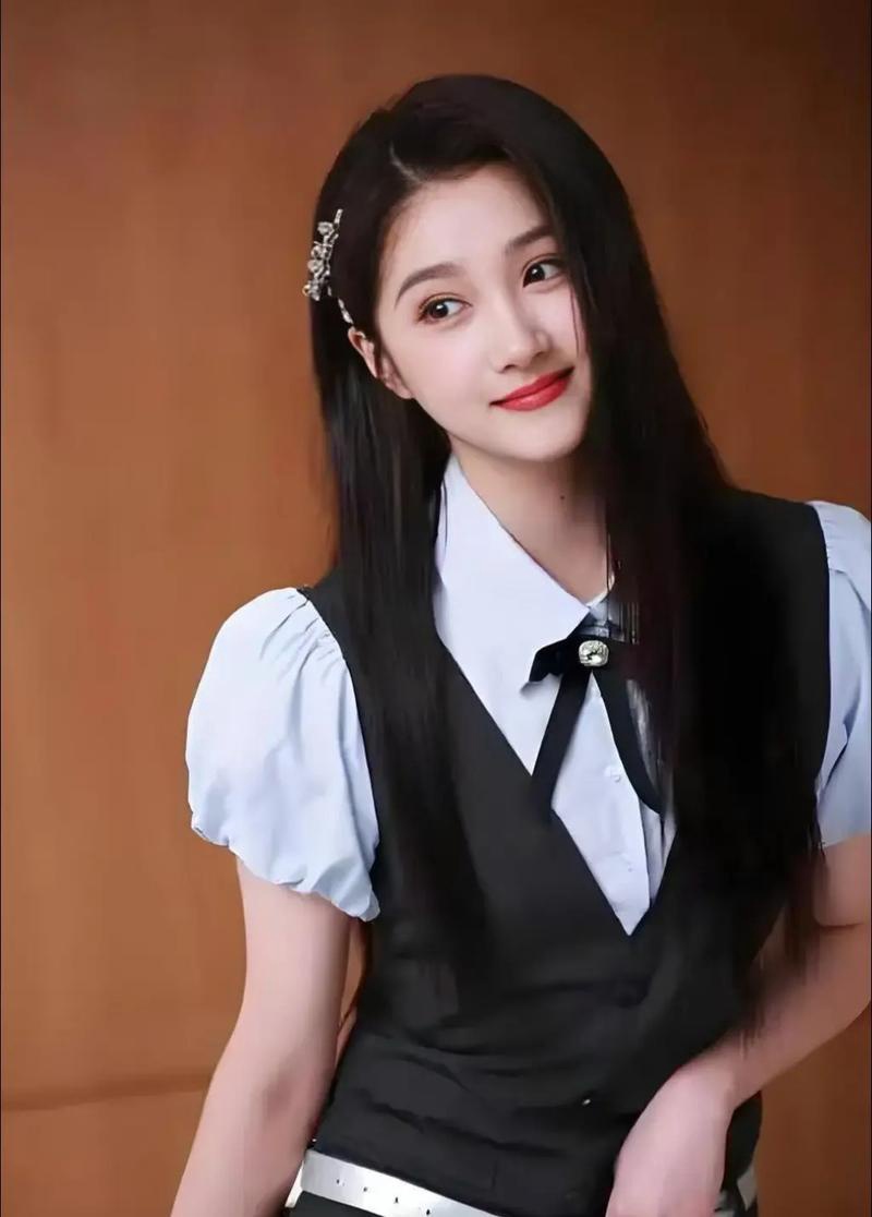 关晓彤